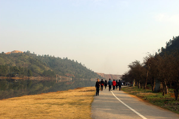 2015年辭舊迎新(xīn)登山(shān)活動