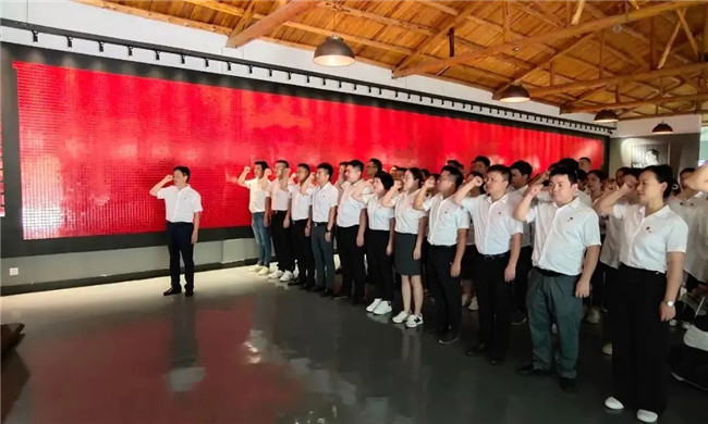 【喜迎黨的二十大】市城投集團用(yòng)實幹擦亮國(guó)企發展鮮明底色