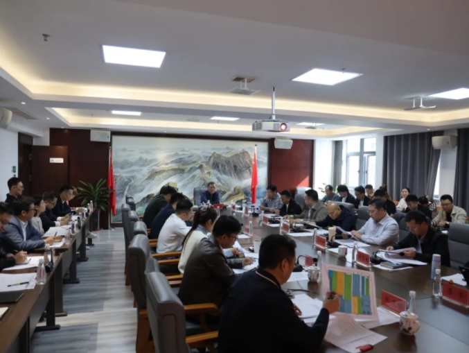 市城投集團召開下屬企業經營分(fēn)析會